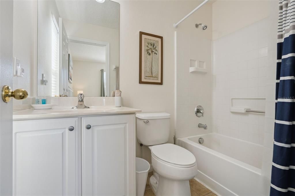 Под контрактом: $465,000 (5 спален, 4 ванн, 2286 Квадратных фут)