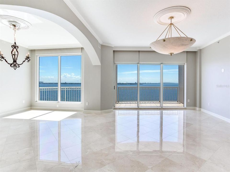 For Rent: $10,800 (3 beds, 3 baths, 3287 Square Feet)