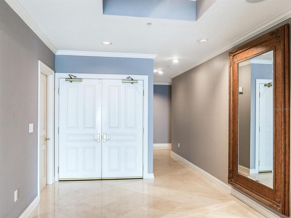 For Rent: $10,800 (3 beds, 3 baths, 3287 Square Feet)