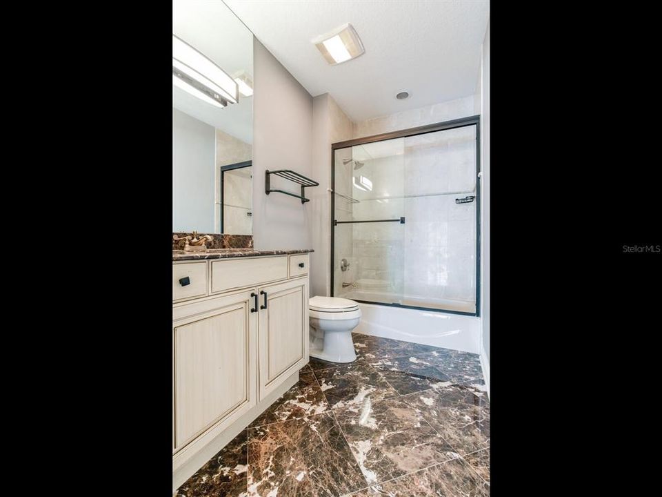 For Rent: $10,800 (3 beds, 3 baths, 3287 Square Feet)