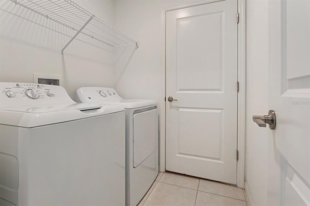 待售: $258,989 (3 贝兹, 2 浴室, 1270 平方英尺)