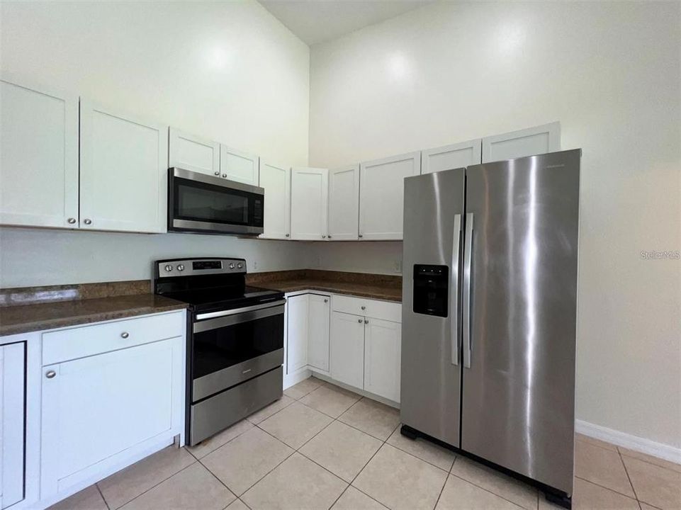 For Sale: $169,900 (3 beds, 2 baths, 1212 Square Feet)