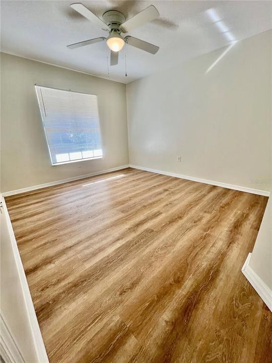 For Sale: $169,900 (3 beds, 2 baths, 1212 Square Feet)