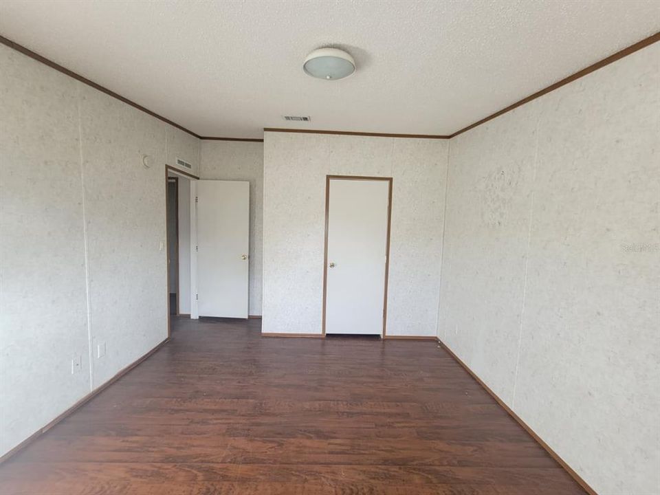 For Rent: $2,200 (4 beds, 3 baths, 1780 Square Feet)