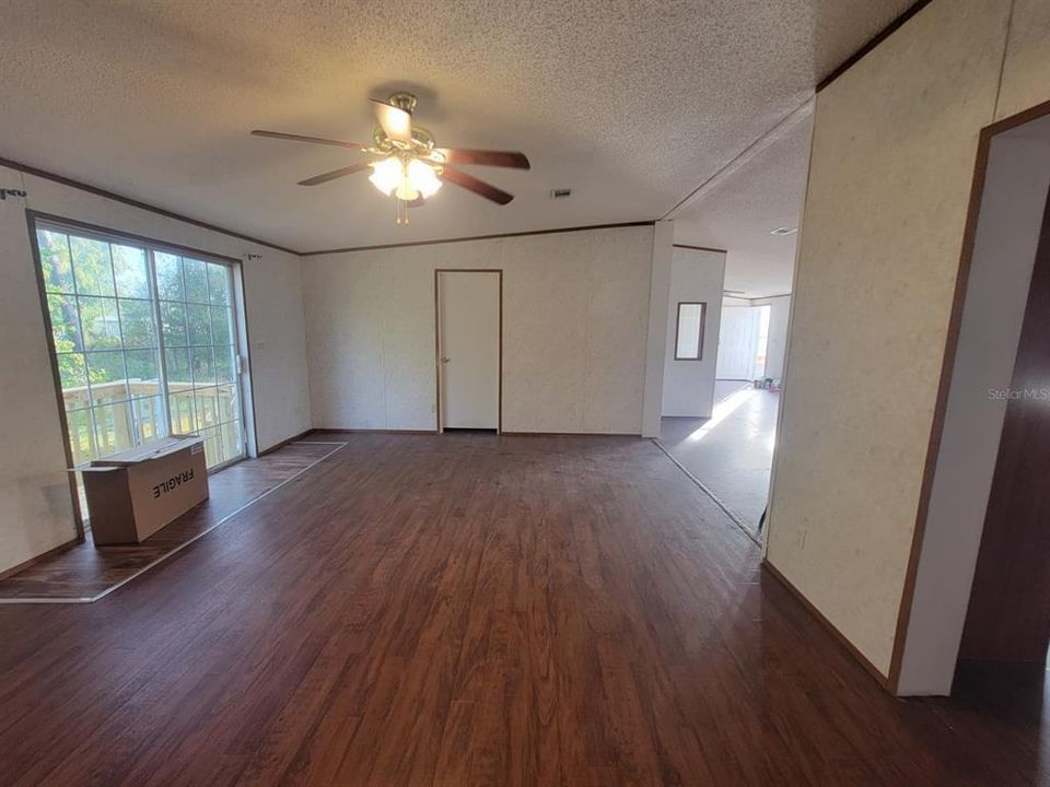 For Rent: $2,200 (4 beds, 3 baths, 1780 Square Feet)