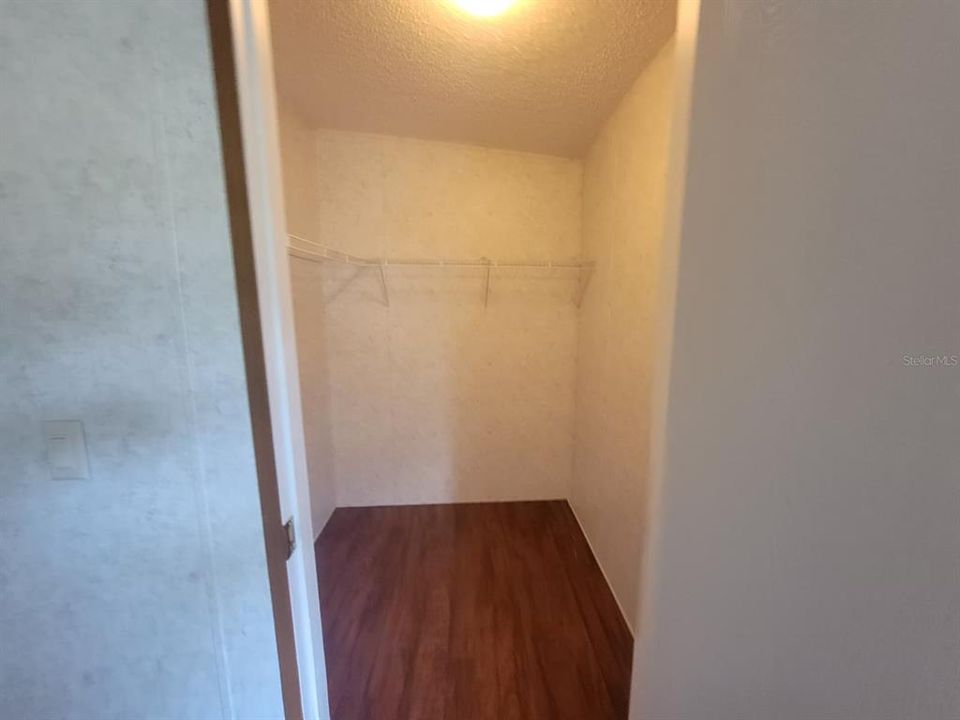 For Rent: $2,200 (4 beds, 3 baths, 1780 Square Feet)