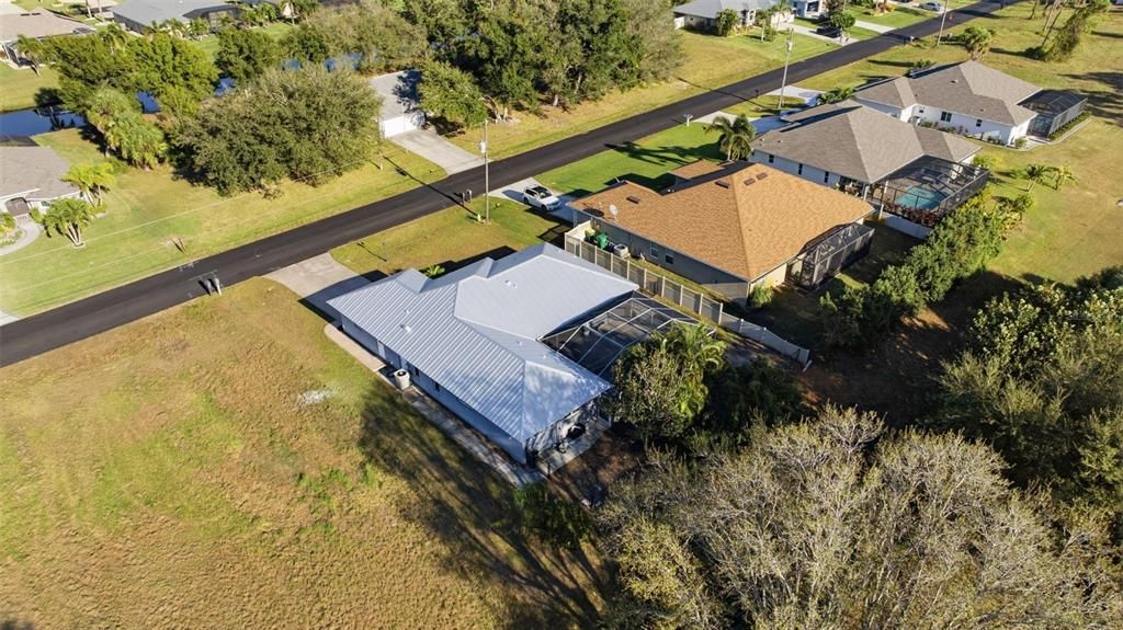 На продажу: $319,000 (3 спален, 2 ванн, 1735 Квадратных фут)