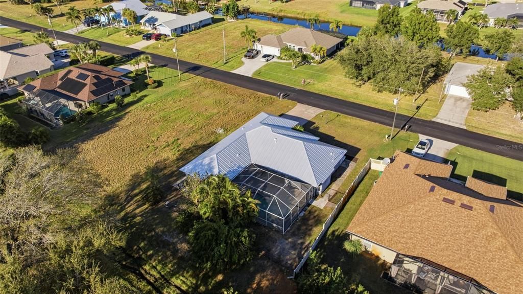 На продажу: $319,000 (3 спален, 2 ванн, 1735 Квадратных фут)