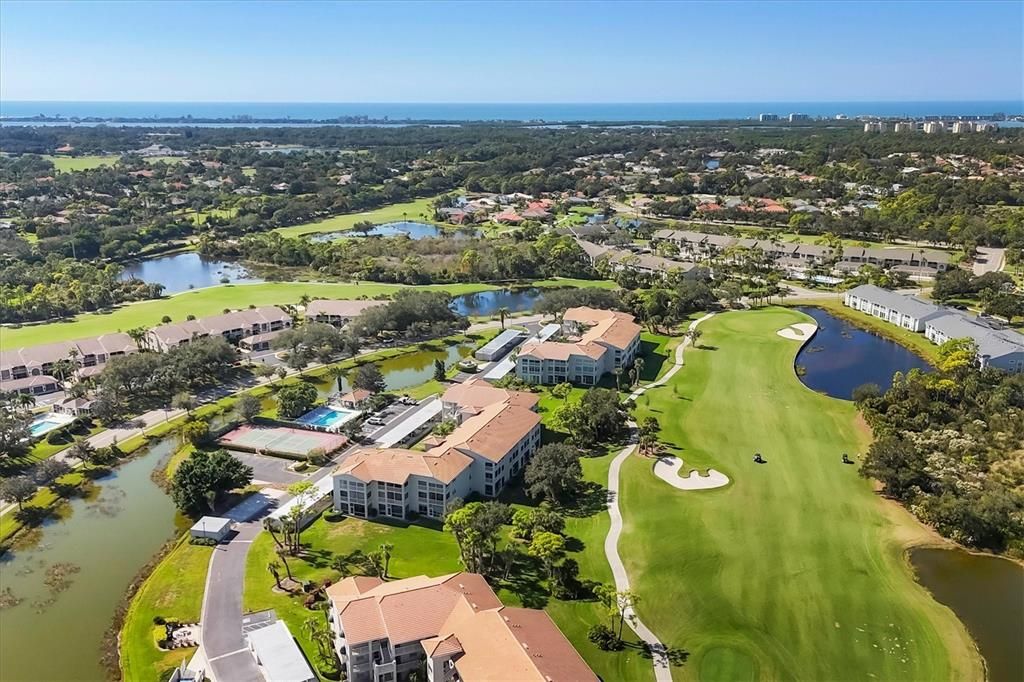 待售: $249,000 (2 贝兹, 2 浴室, 1106 平方英尺)