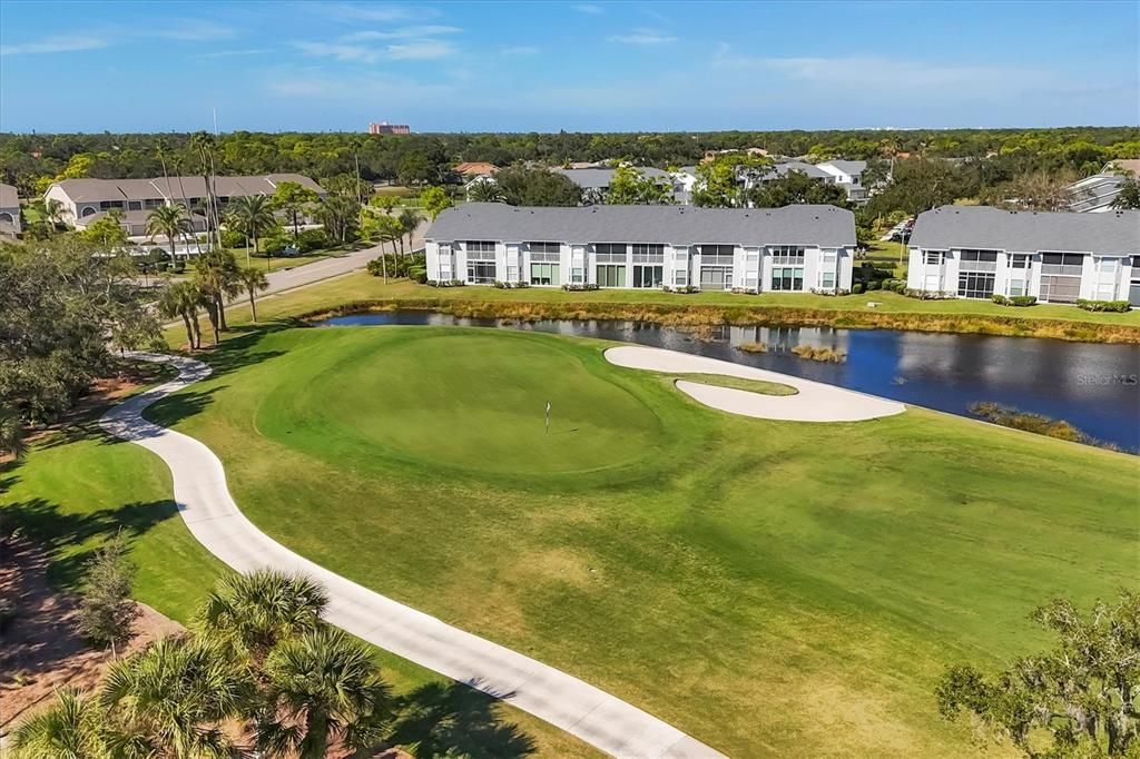 待售: $249,000 (2 贝兹, 2 浴室, 1106 平方英尺)