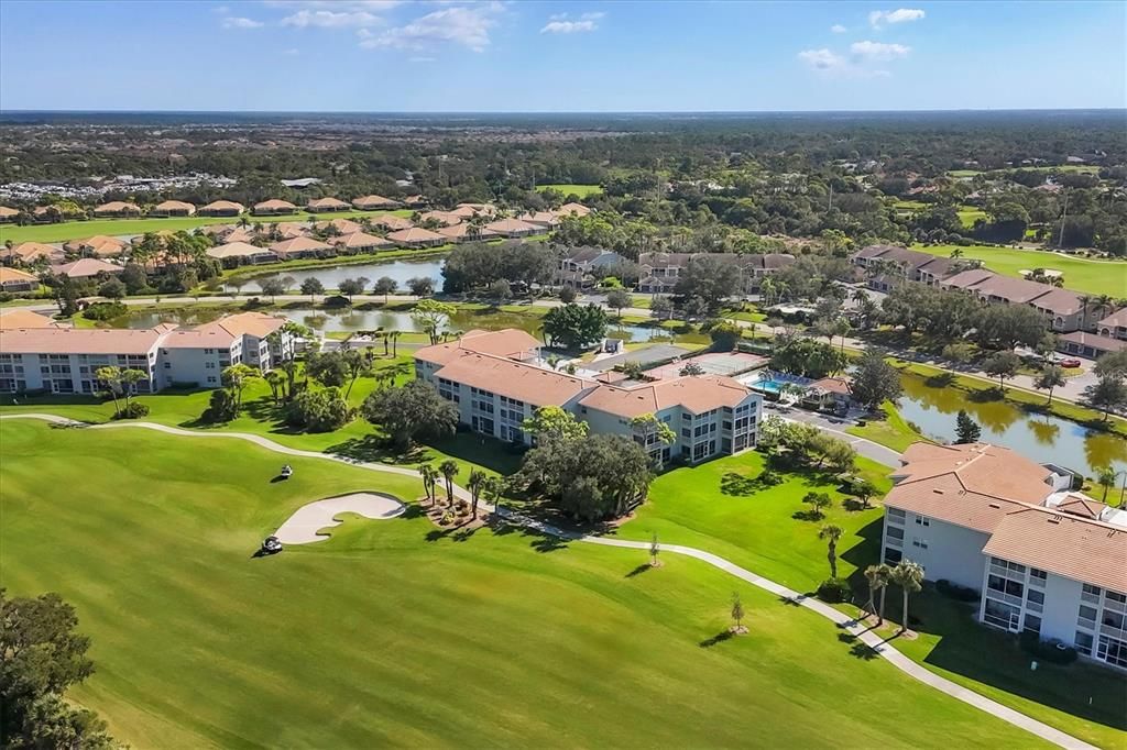 待售: $249,000 (2 贝兹, 2 浴室, 1106 平方英尺)