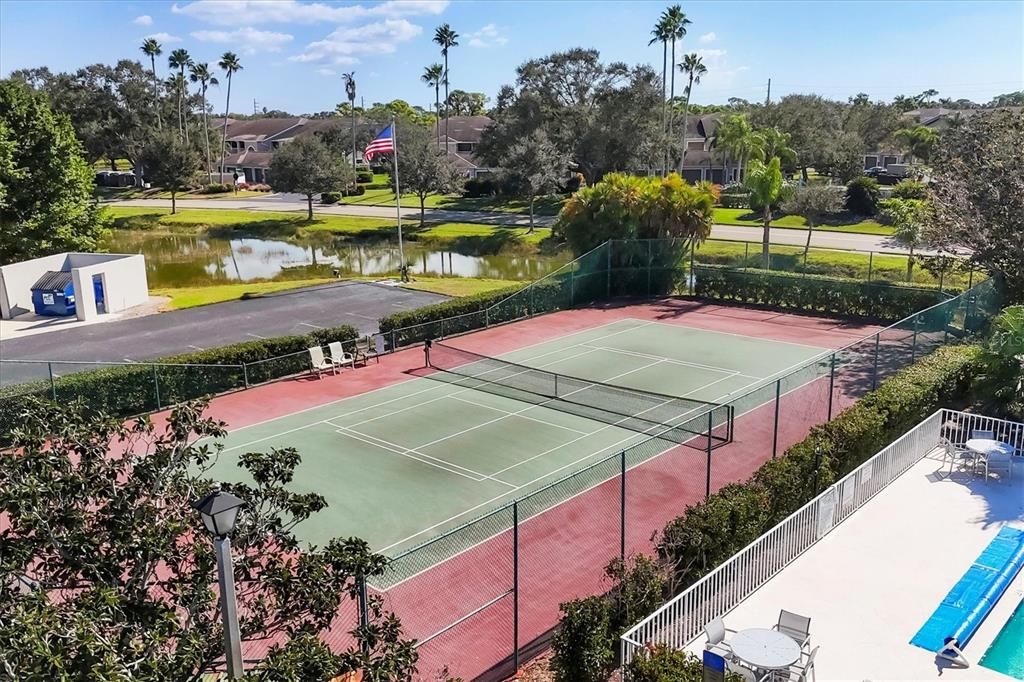 待售: $249,000 (2 贝兹, 2 浴室, 1106 平方英尺)