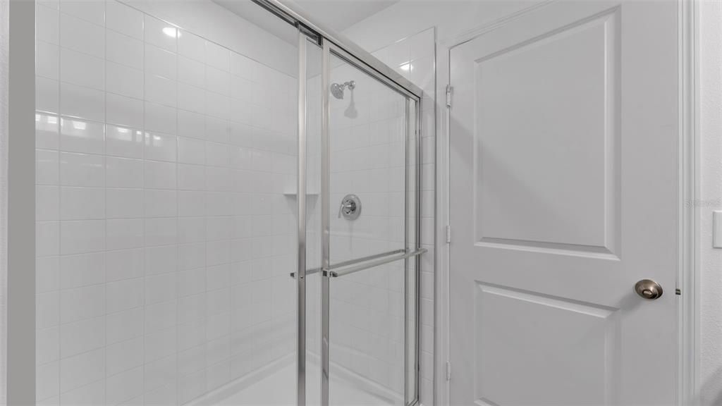 For Rent: $1,800 (3 beds, 2 baths, 1511 Square Feet)