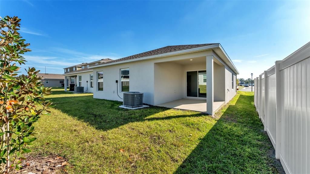 For Rent: $1,800 (3 beds, 2 baths, 1511 Square Feet)