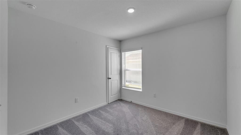 For Rent: $1,800 (3 beds, 2 baths, 1511 Square Feet)