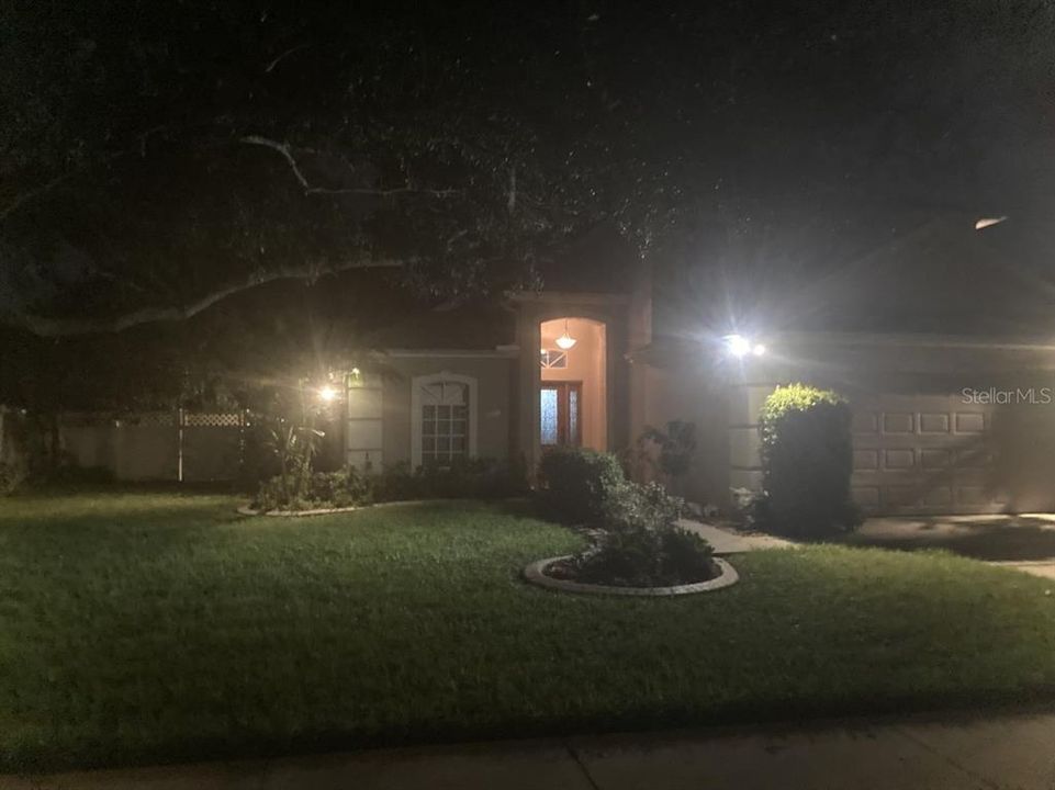 For Sale: $475,000 (3 beds, 2 baths, 1846 Square Feet)