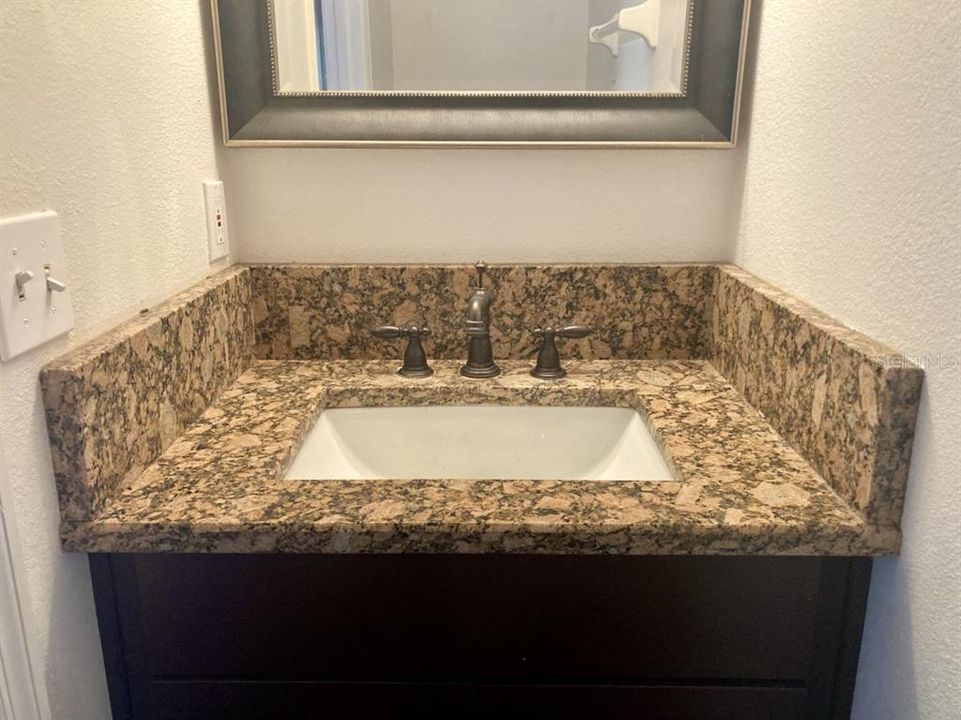 For Sale: $475,000 (3 beds, 2 baths, 1846 Square Feet)