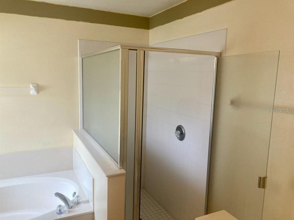 For Sale: $475,000 (3 beds, 2 baths, 1846 Square Feet)