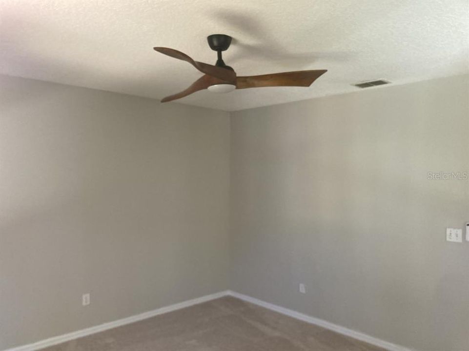 For Sale: $475,000 (3 beds, 2 baths, 1846 Square Feet)