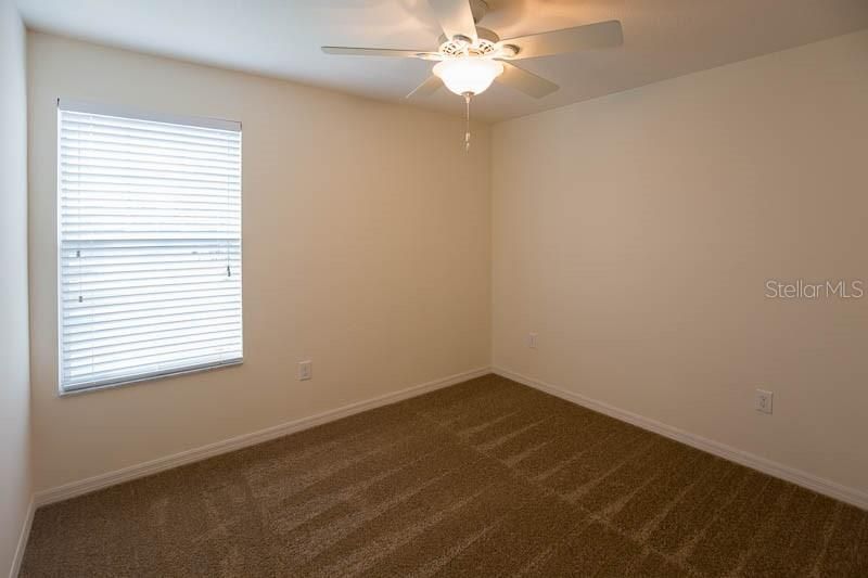 For Rent: $2,100 (3 beds, 2 baths, 1596 Square Feet)