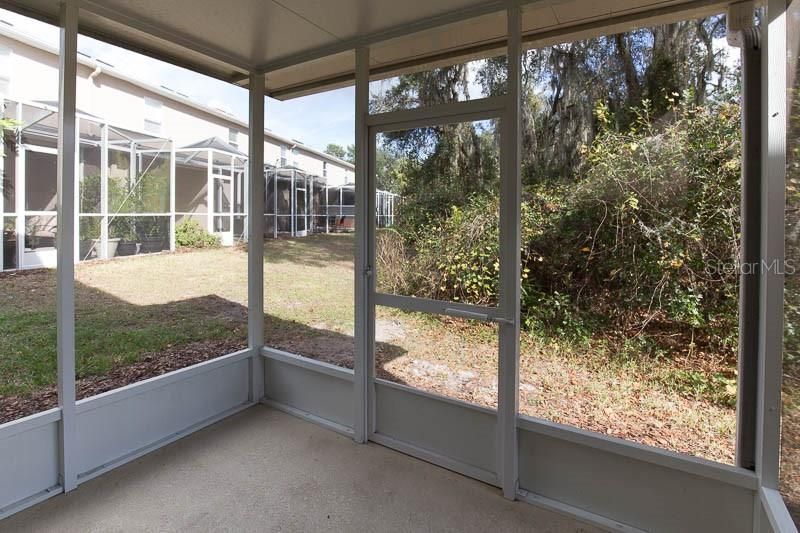 For Rent: $2,100 (3 beds, 2 baths, 1596 Square Feet)