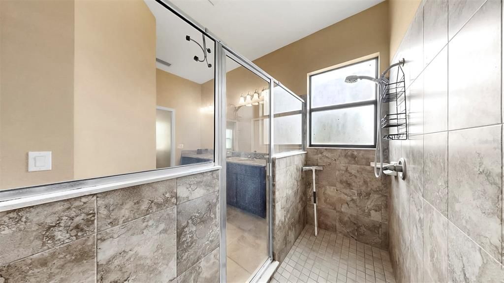 待售: $549,900 (4 贝兹, 3 浴室, 3468 平方英尺)