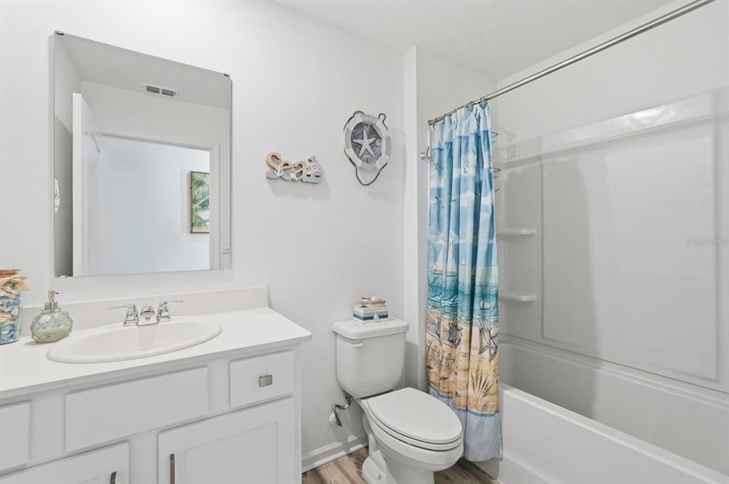 待售: $345,000 (3 贝兹, 2 浴室, 1655 平方英尺)