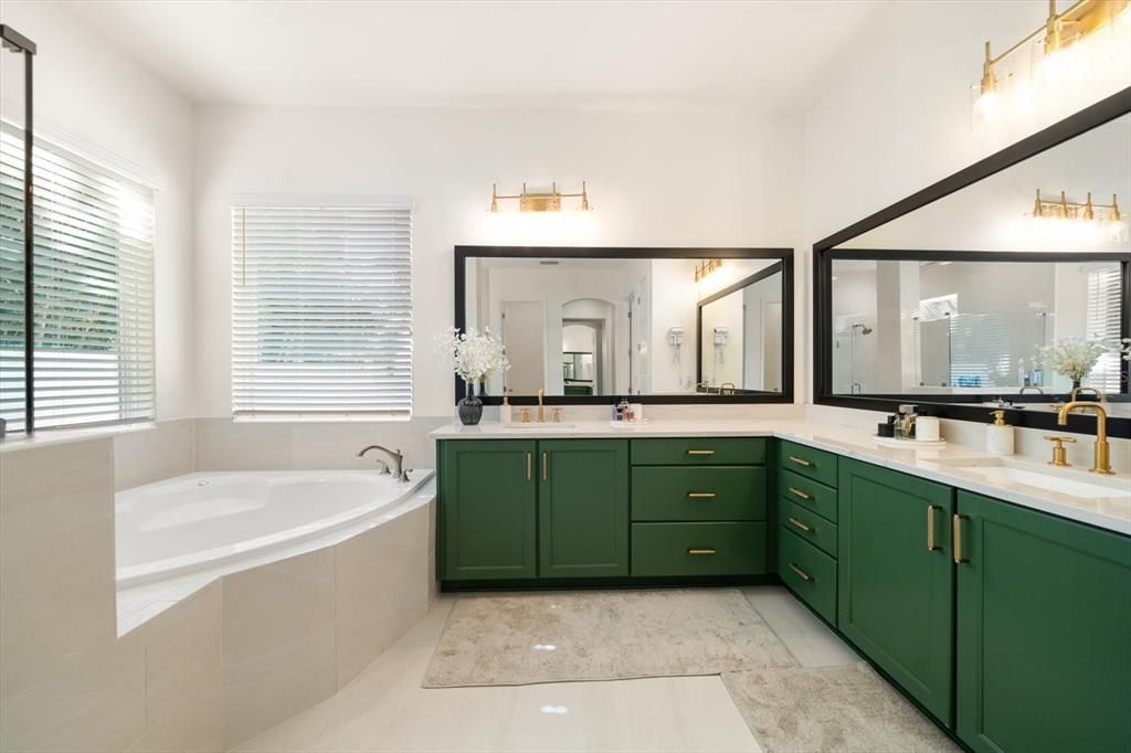 Active With Contract: $1,500,000 (4 beds, 4 baths, 3624 Square Feet)