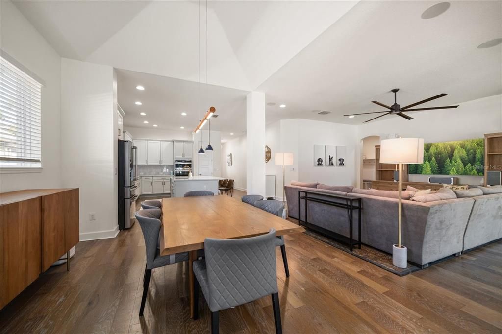 Active With Contract: $1,500,000 (4 beds, 4 baths, 3624 Square Feet)