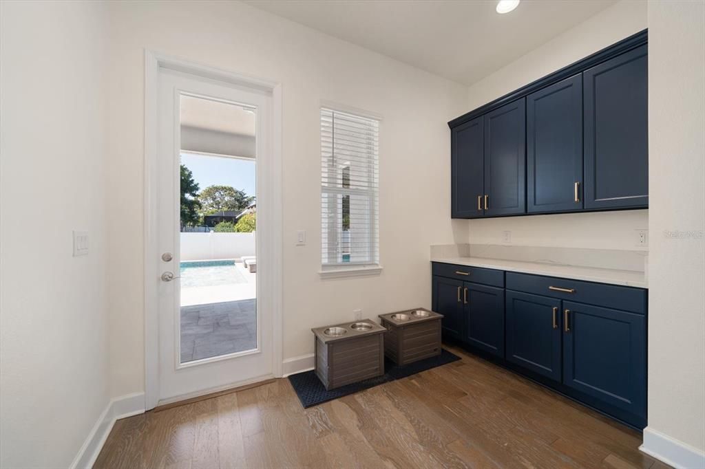 Active With Contract: $1,500,000 (4 beds, 4 baths, 3624 Square Feet)