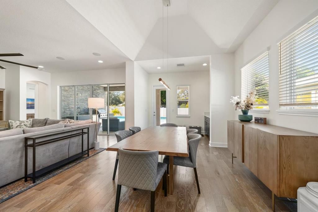 Active With Contract: $1,500,000 (4 beds, 4 baths, 3624 Square Feet)