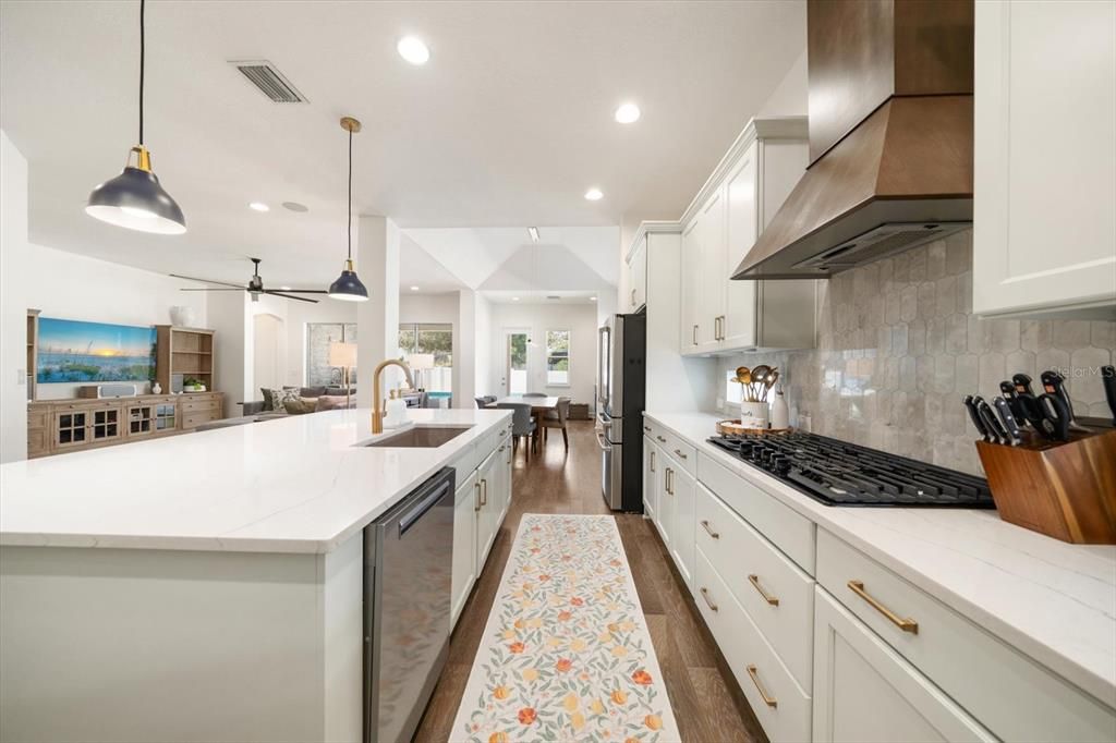 Active With Contract: $1,500,000 (4 beds, 4 baths, 3624 Square Feet)