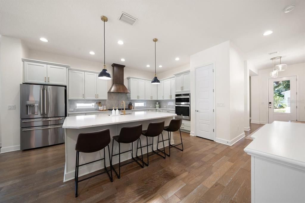 Active With Contract: $1,500,000 (4 beds, 4 baths, 3624 Square Feet)