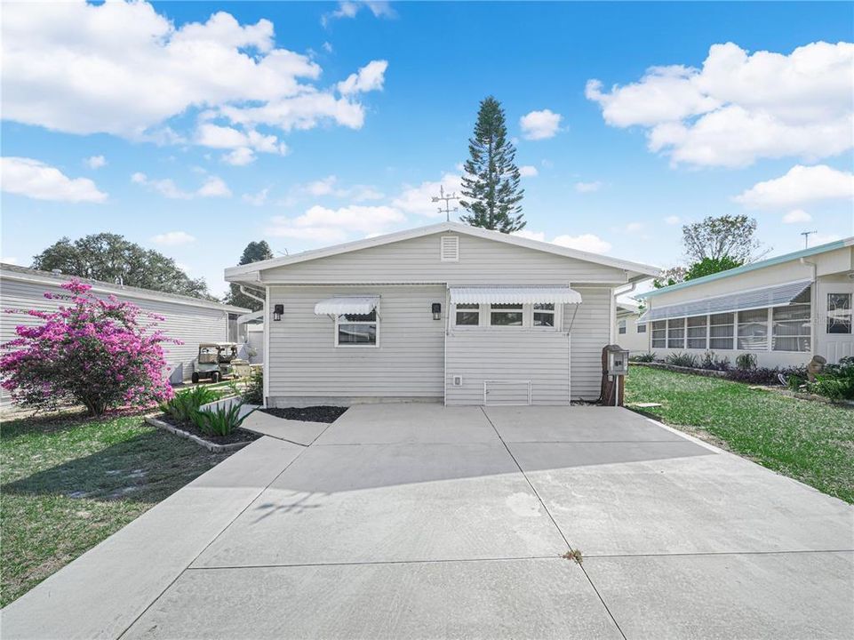 待售: $119,200 (2 贝兹, 1 浴室, 720 平方英尺)