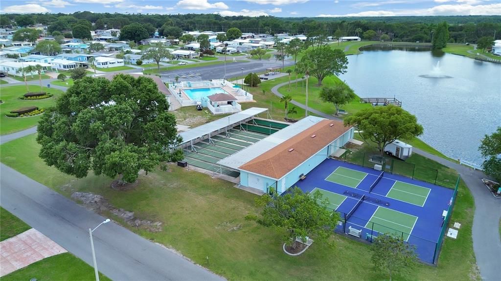 待售: $229,900 (2 贝兹, 2 浴室, 1404 平方英尺)