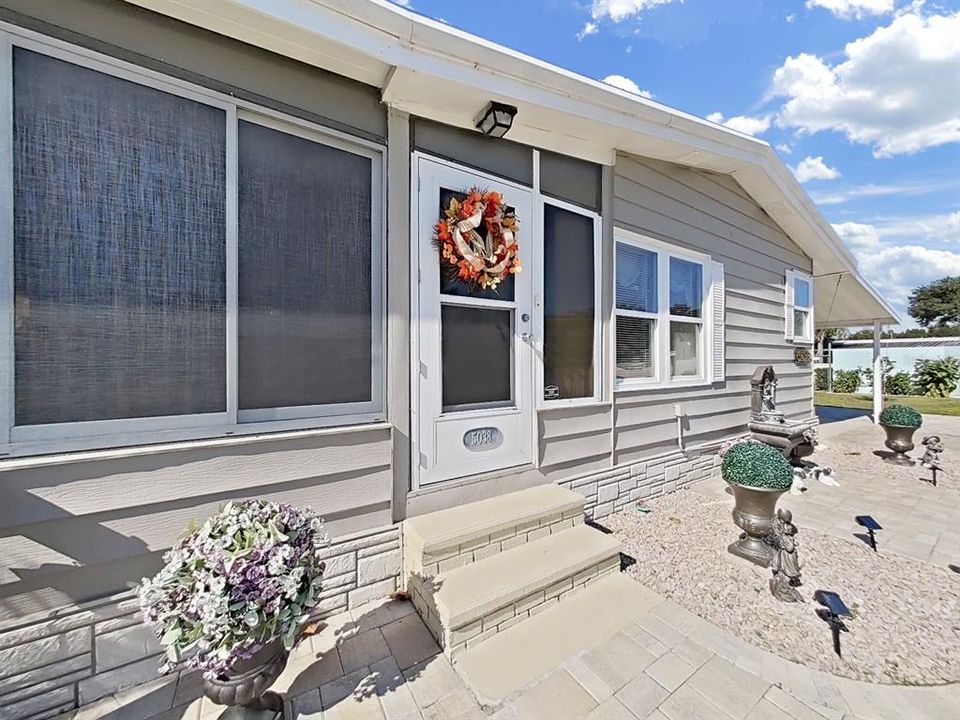 待售: $229,900 (2 贝兹, 2 浴室, 1404 平方英尺)