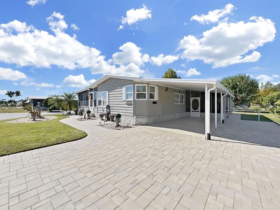 待售: $229,900 (2 贝兹, 2 浴室, 1404 平方英尺)