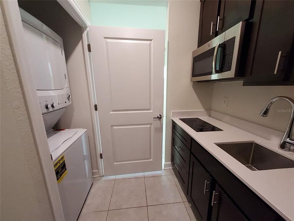 En Renta: $1,400 (1 camas, 1 baños, 750 Pies cuadrados)