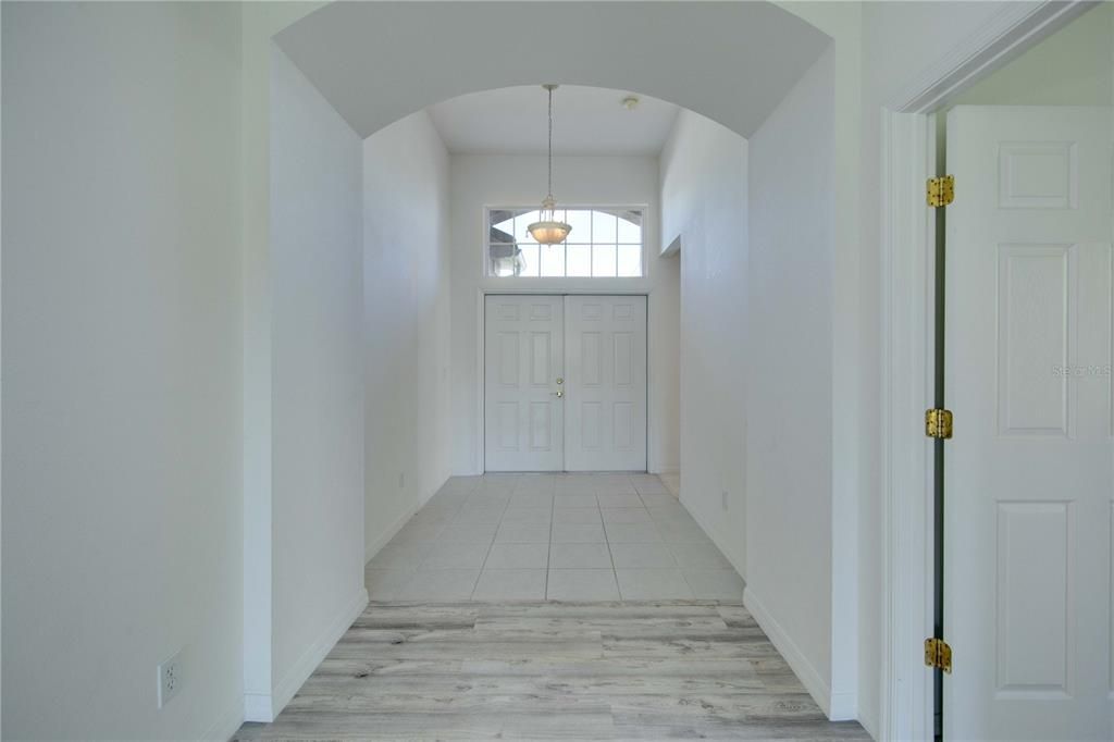 For Rent: $3,500 (4 beds, 2 baths, 2198 Square Feet)