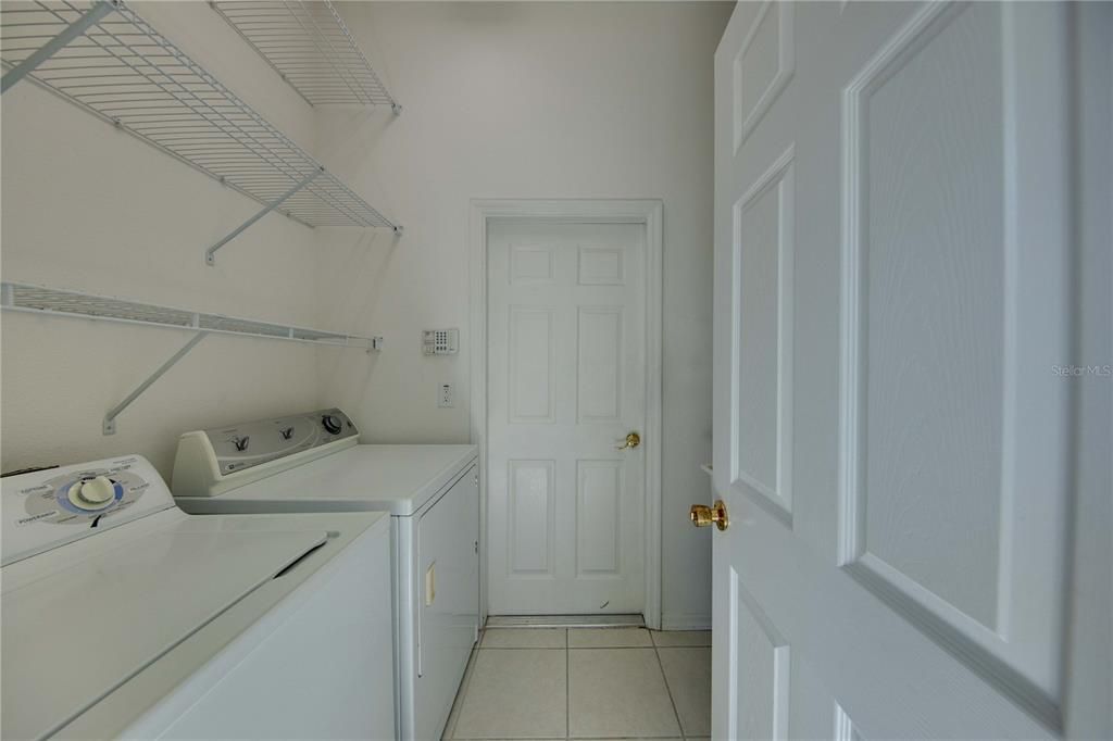 For Rent: $3,500 (4 beds, 2 baths, 2198 Square Feet)