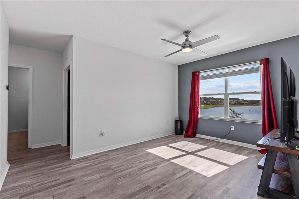 For Sale: $489,000 (5 beds, 3 baths, 2605 Square Feet)