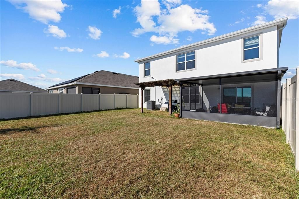 For Sale: $489,000 (5 beds, 3 baths, 2605 Square Feet)