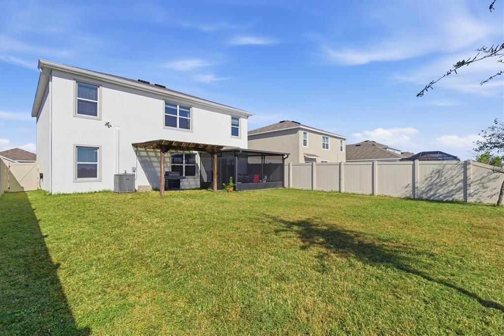 For Sale: $489,000 (5 beds, 3 baths, 2605 Square Feet)