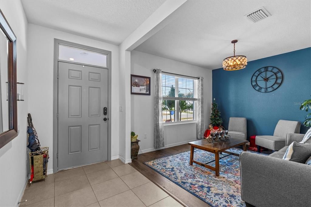 For Sale: $489,000 (5 beds, 3 baths, 2605 Square Feet)