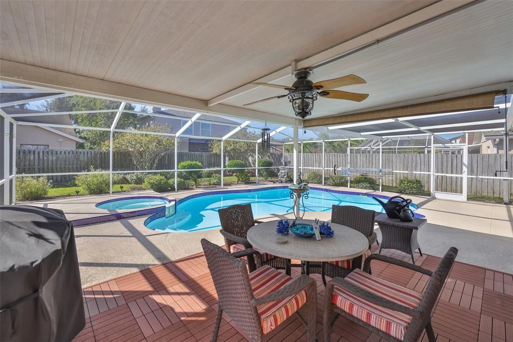 Active With Contract: $555,000 (4 beds, 2 baths, 1886 Square Feet)