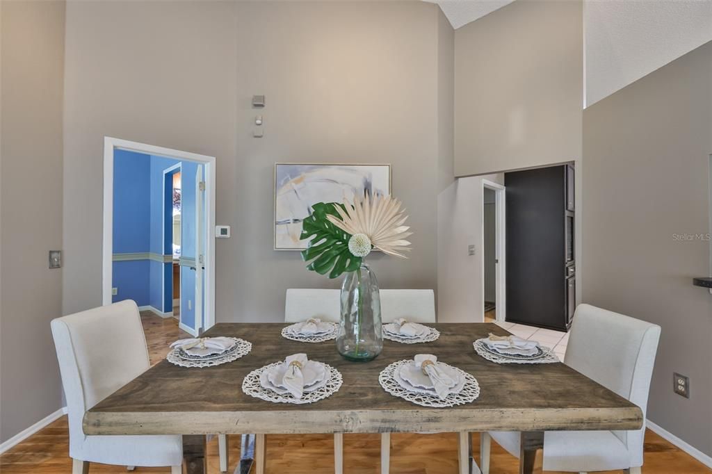 Active With Contract: $555,000 (4 beds, 2 baths, 1886 Square Feet)
