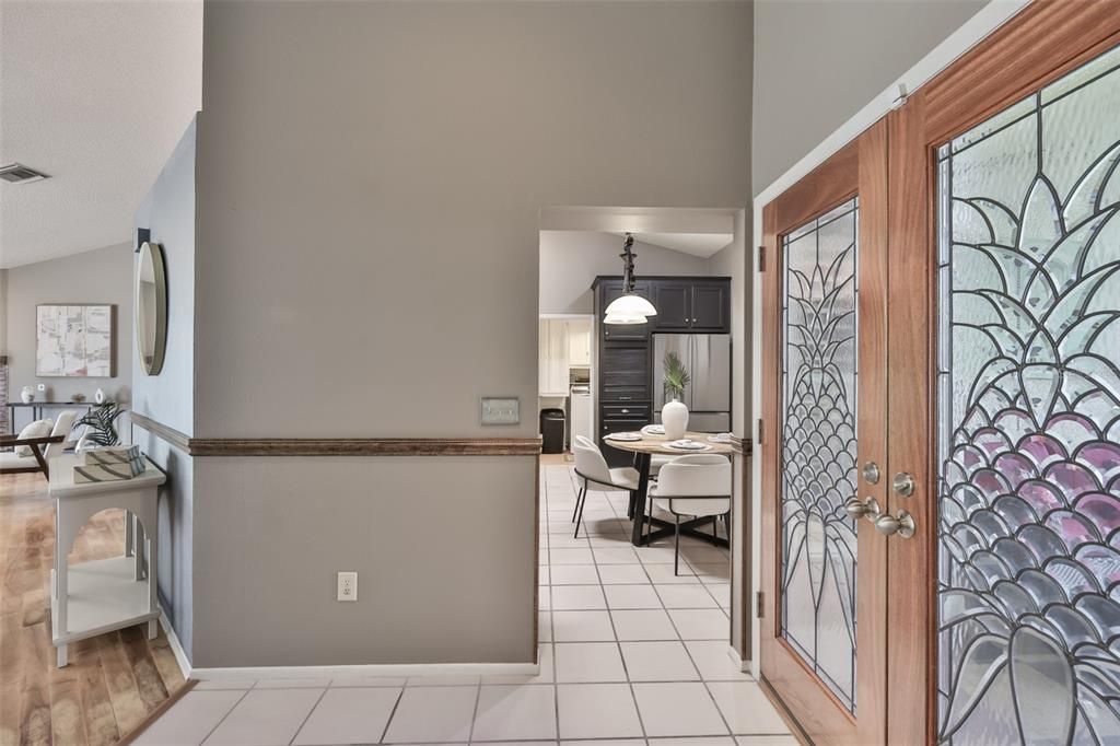 Active With Contract: $555,000 (4 beds, 2 baths, 1886 Square Feet)