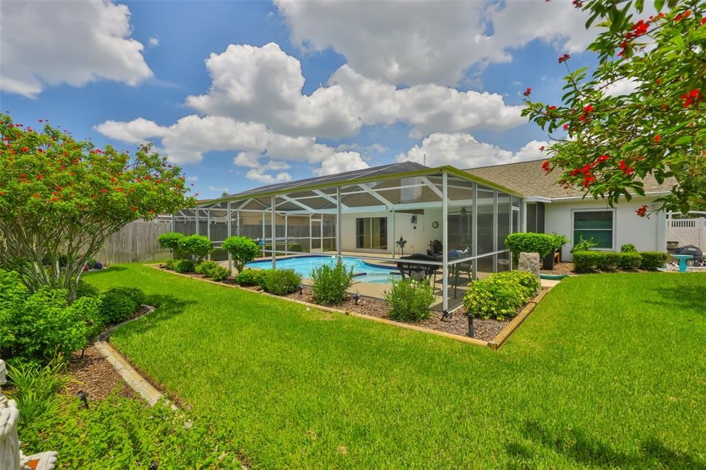 Active With Contract: $555,000 (4 beds, 2 baths, 1886 Square Feet)