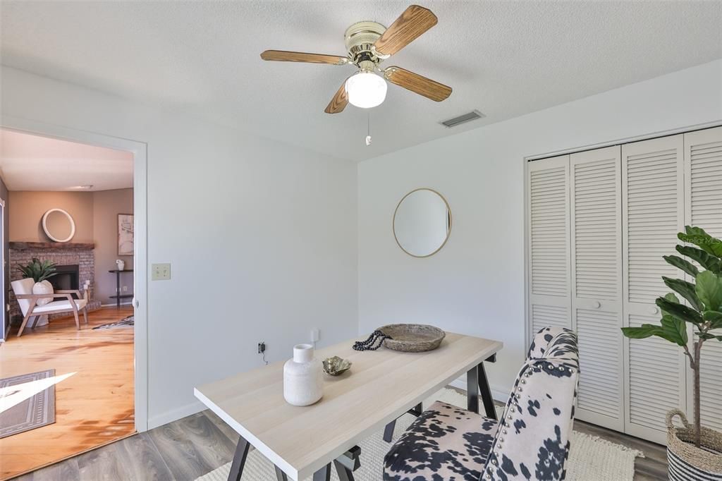 Active With Contract: $555,000 (4 beds, 2 baths, 1886 Square Feet)
