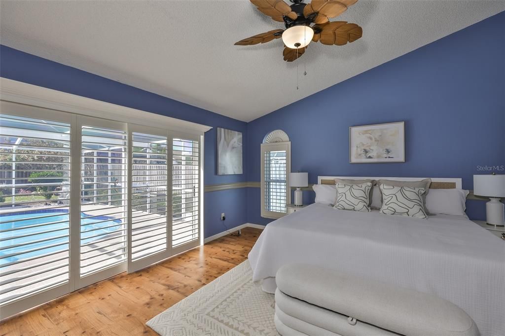 Active With Contract: $555,000 (4 beds, 2 baths, 1886 Square Feet)